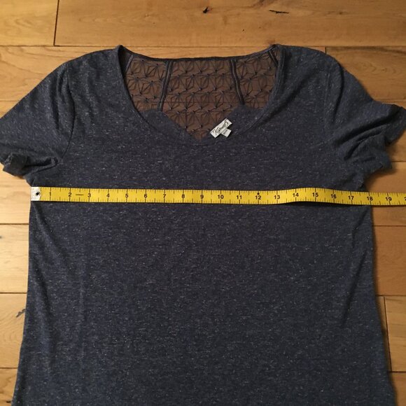 Independence Blue Heathered Linen Blend Diamond Lace Back Tee - Picture 9 of 12